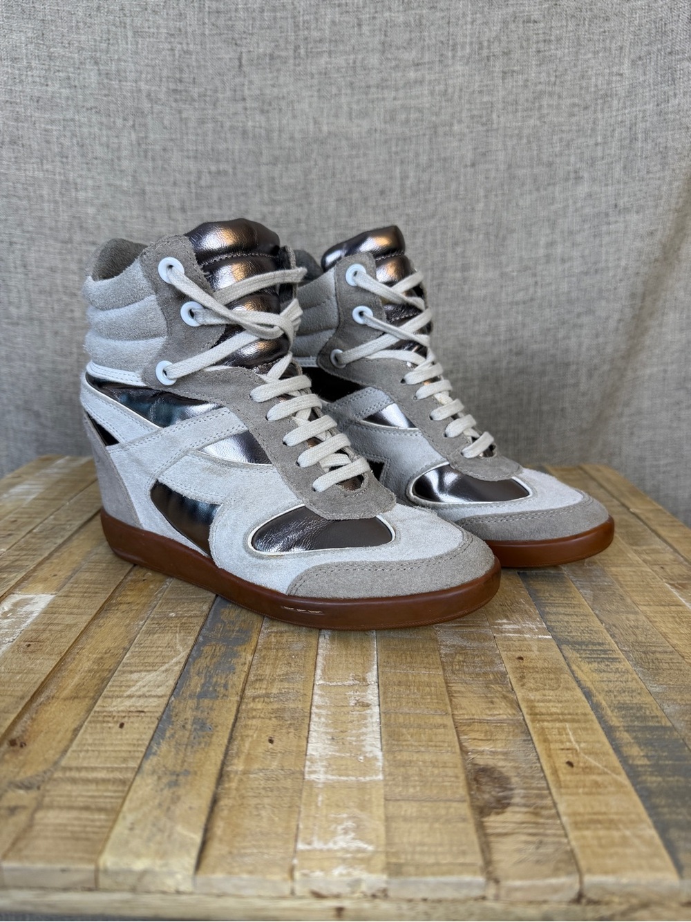Bronx Gray Suede & Metallic Silver Wedge Sneakers